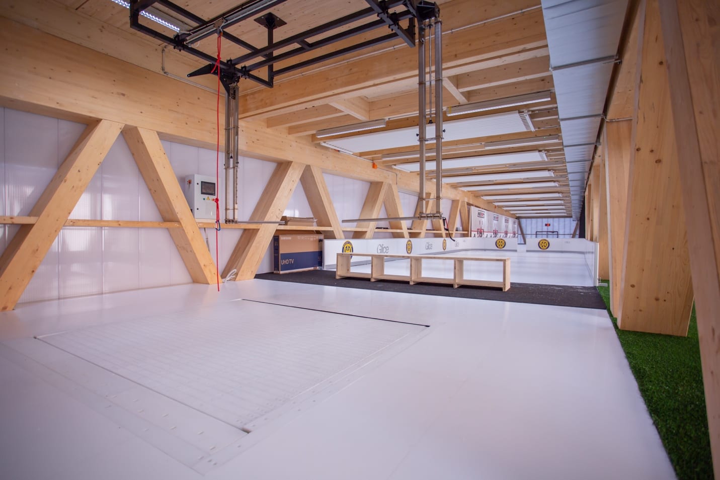 Glice Skatemill installed beside a full-size synthetic ice training rink at HC Davos