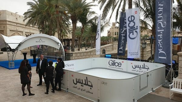 Pattinaggio su ghiaccio nel deserto: le piste in ghiaccio sintetico Glice® all’esposizione MESE di Dubai