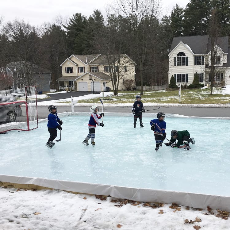 https://xhockeyproducts.ca/outdoor-rink-liner-pre-cut/