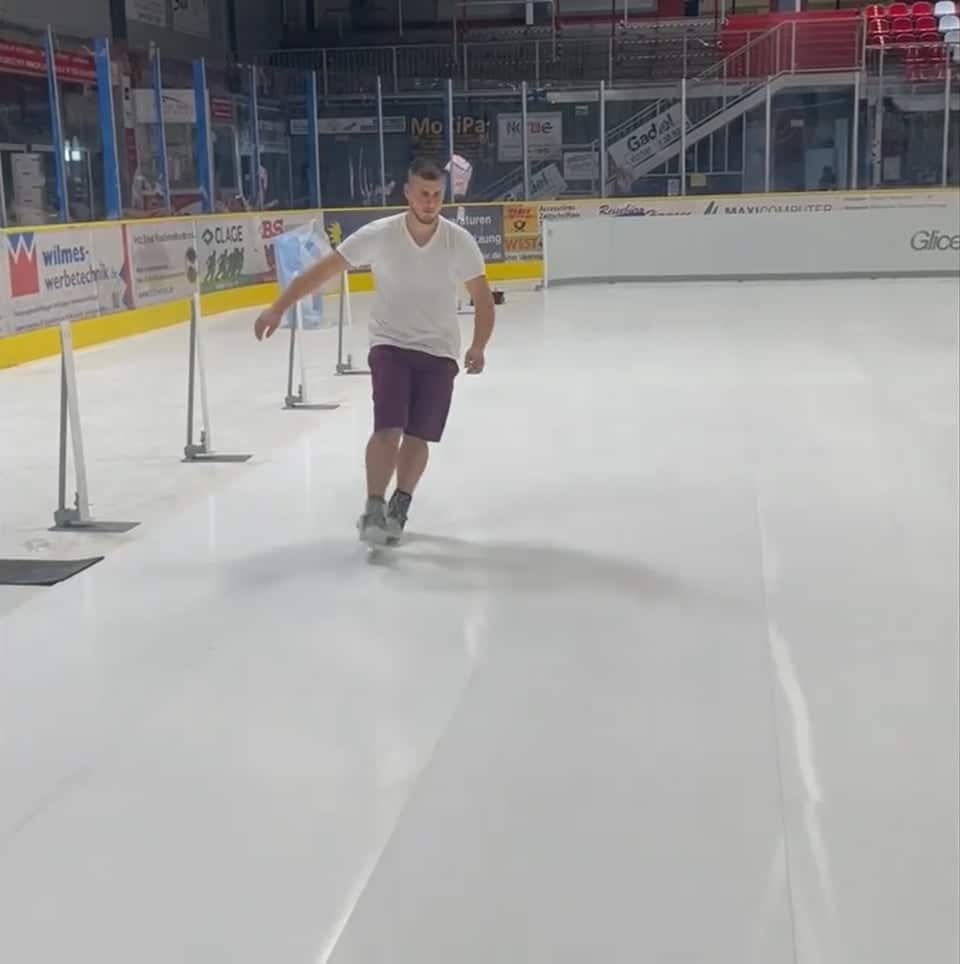 German Ice Arena Installs Glice Synthetic Ice Rink for Hockey and Leisure