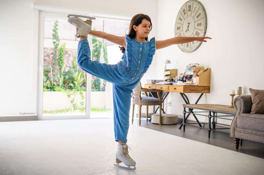 Figure Skating at Home with Glice Synthetic Ice in Mexico