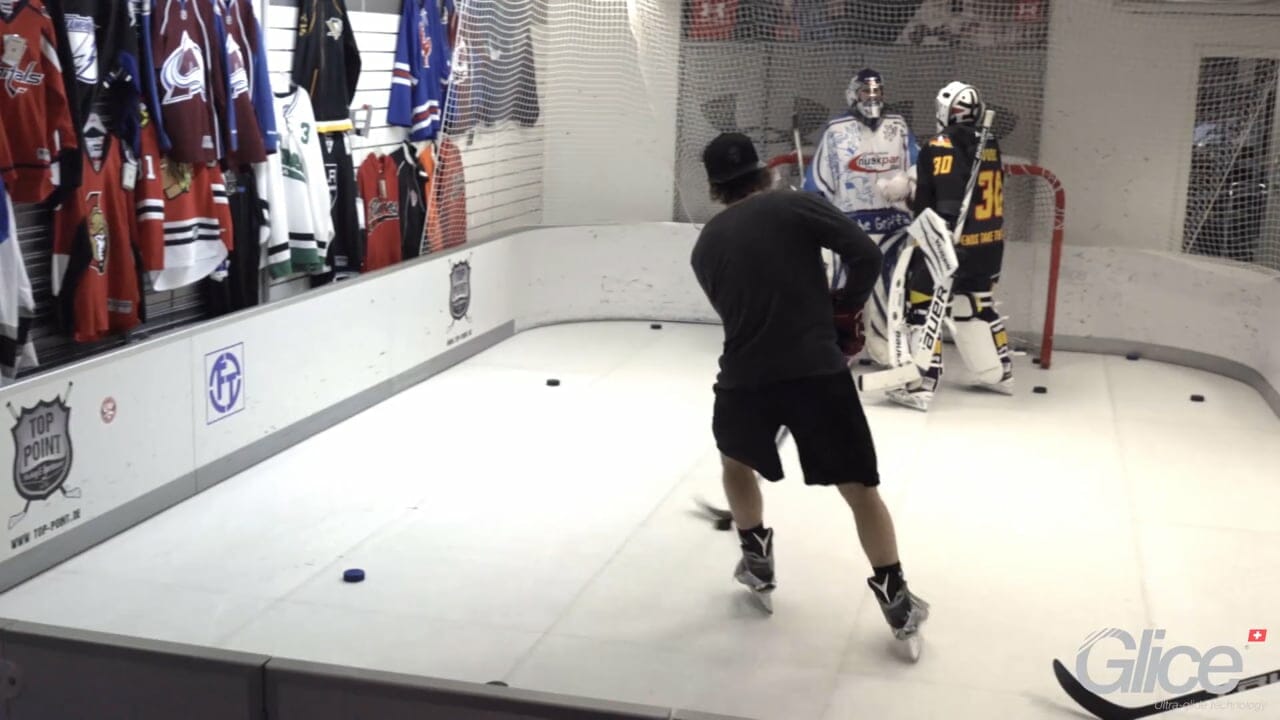 Professional Ice hockey forward tests Glice® premium synthetic ice