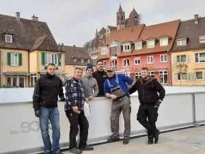 Synthetische Eisbahn